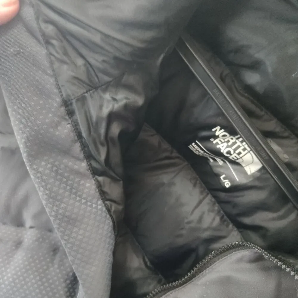 The North Face Men's Dark Gray Down Puffer Jacket. Large